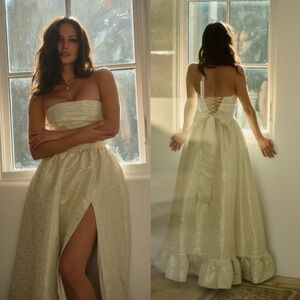 V. Chapman The Ava Dress in Light Blue Duchess Size 2 NEW! New with tags!